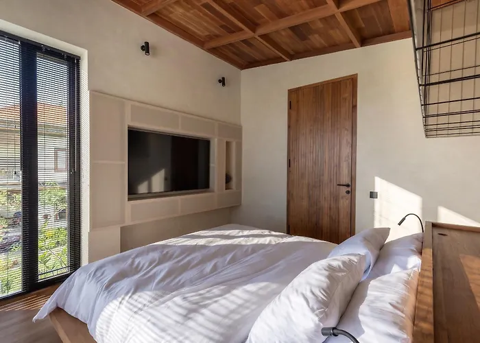 Art Villas- Designer Pool Retreat Close To Shops & Dining 別荘 ウブド