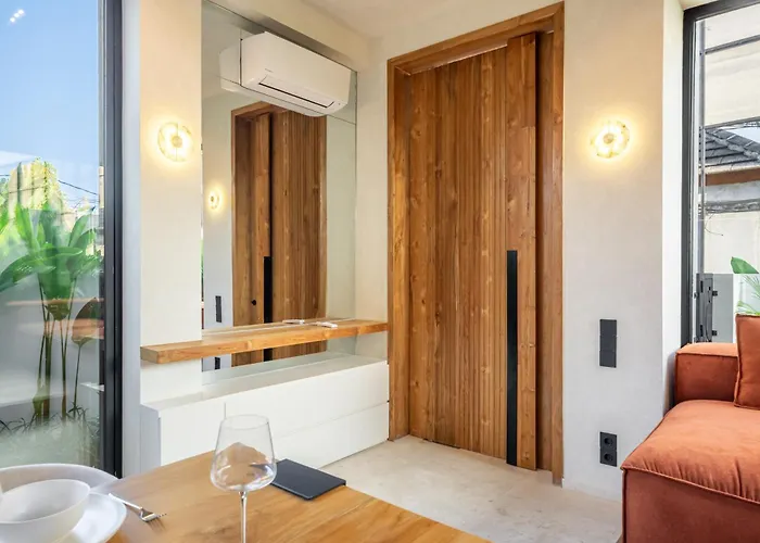 別荘 Art Villas- Designer Pool Retreat Close To Shops & Dining ウブド